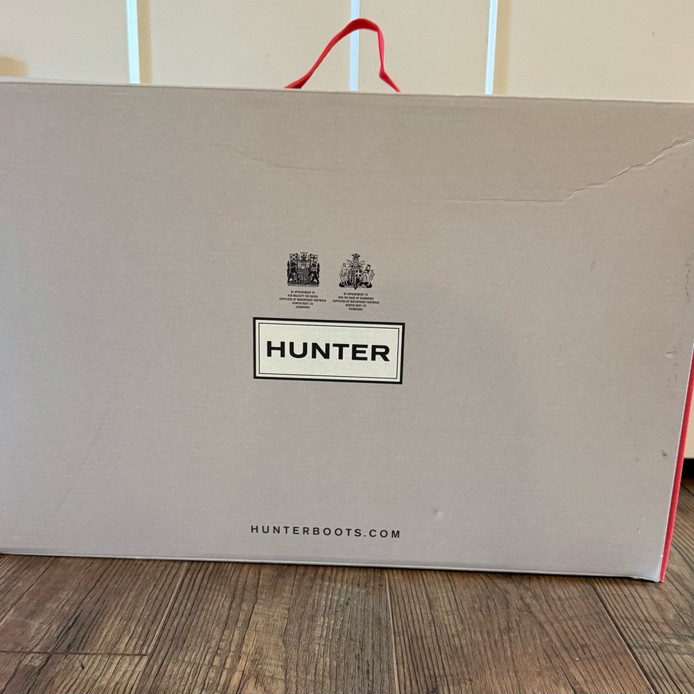 Hunter Black Adjustable Gloss Boots - Picture 3 of 7